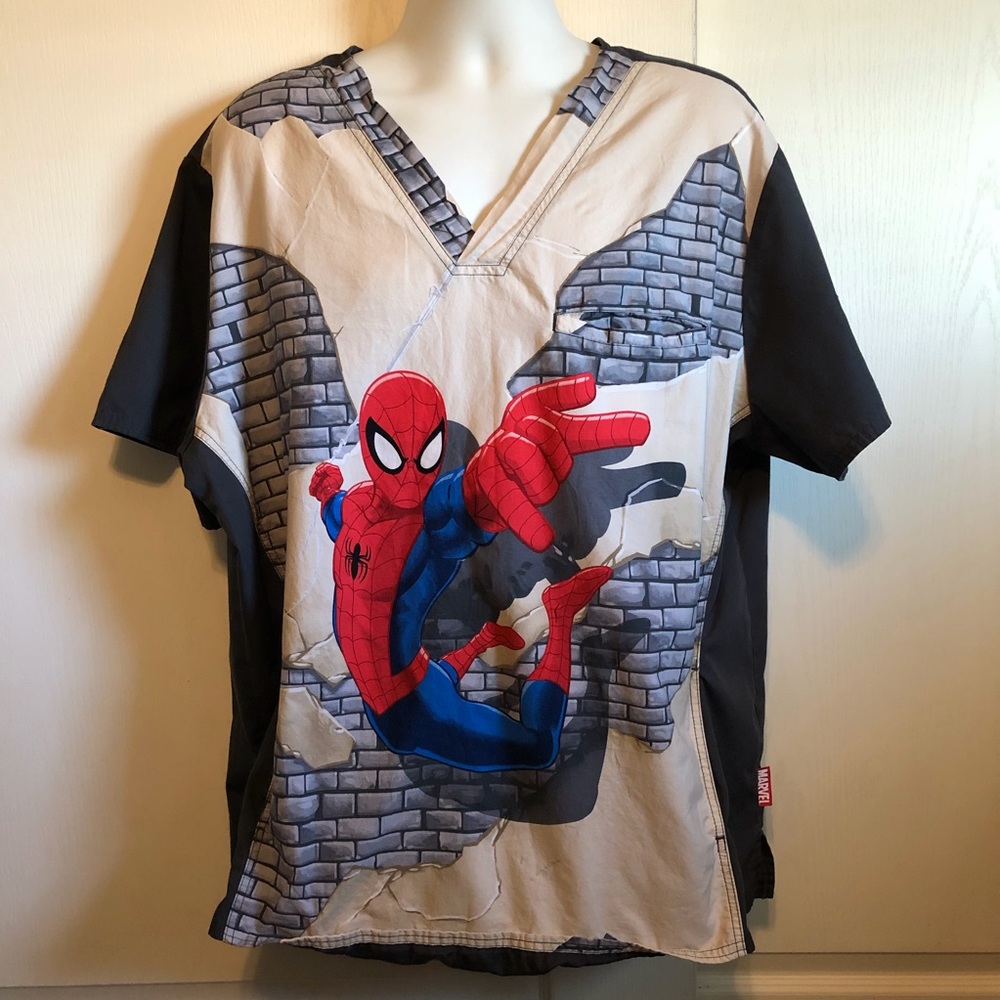 🔲 MARVEL - Spider Man Scrubs Shirt